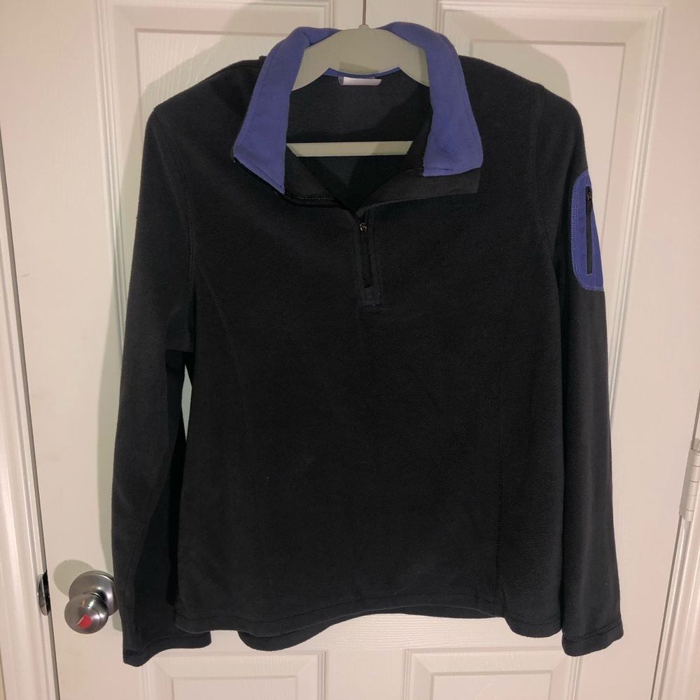 Thin Gray Pull Over